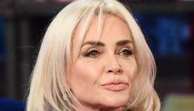 A “Ballando con le stelle” come sosia di Madonna: Paola Barale si ritira per infortunio