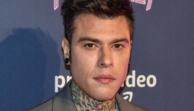 Fedez, il nuovo tatuaggio dopo il tumore: il significato e la dedica speciale