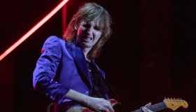 Måneskin, Thomas Raggi suona la marcia nuziale sui tetti di Roma: a chi è dedicata?