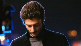 “La Porta Rossa 3”, cosa accade a Cagliostro. “La fine non esiste” ma è protesta