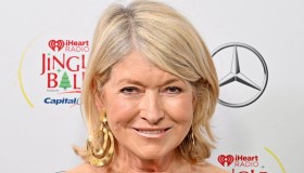 Martha Stewart, icona beauty a 80 anni. Il suo segreto di bellezza è una maschera che puoi comprare anche tu