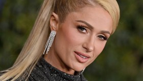 Paris Hilton, la prima (dolcissima) foto con il figlio: dove compare il suo nome