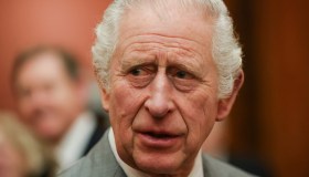 Re Carlo mette in vendita i castelli di famiglia per risanare le tasche della Corona