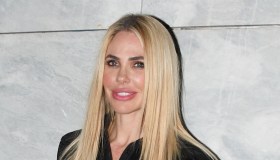 Ilary Blasi cancella Francesco Totti da Instagram: addio 20 anni di foto, inizia una nuova vita