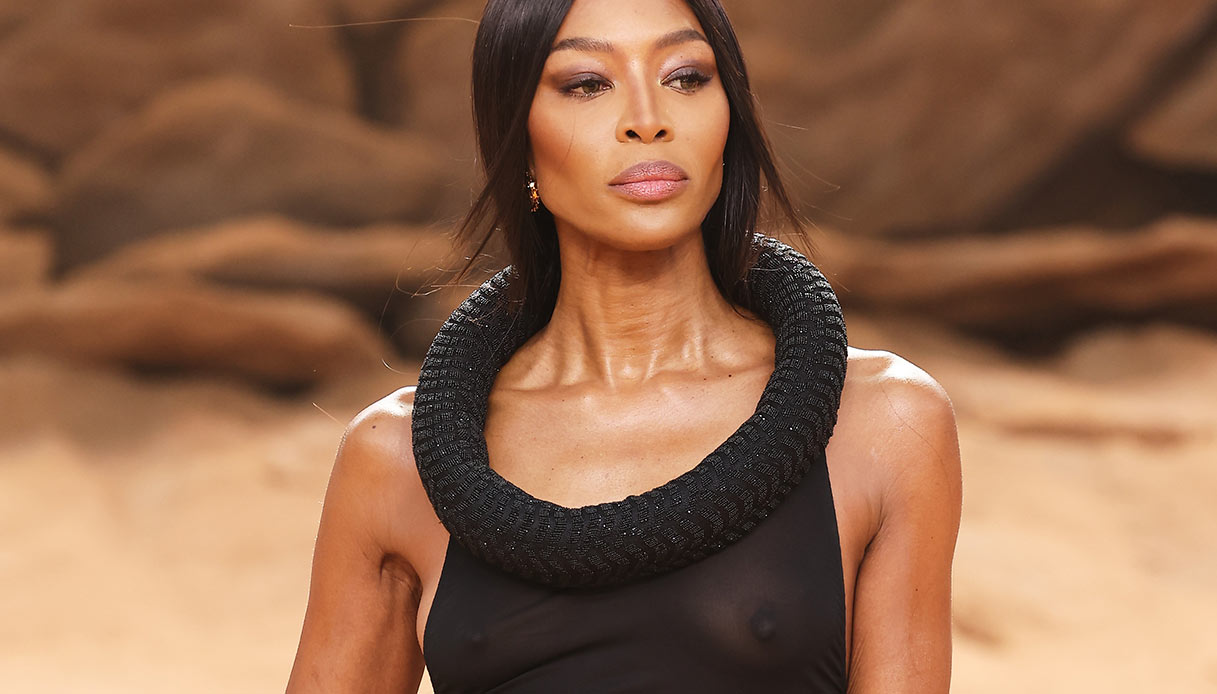 Naomi Campbell: a 52 anni è ancora la regina delle passerelle