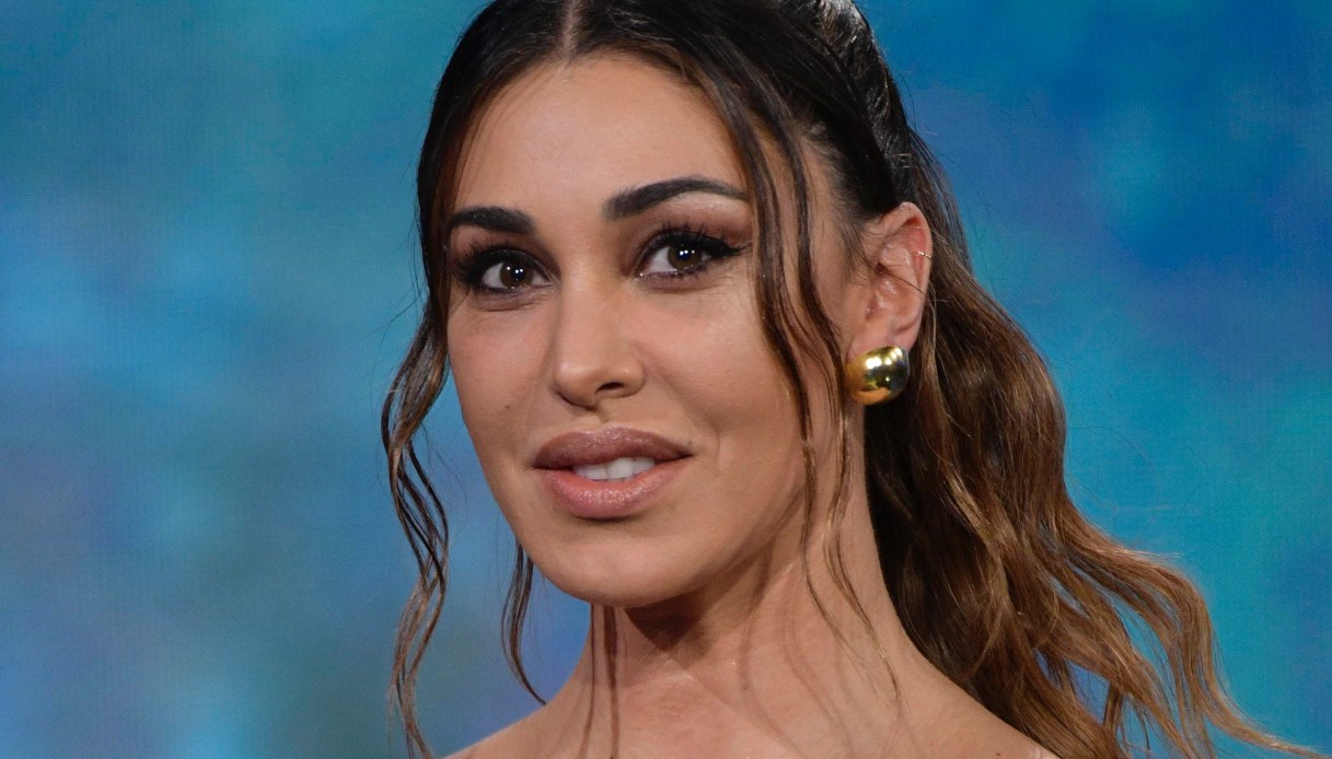 Belen su Instagram dopo giorni di silenzio: “La famiglia ti dà sempre la forza”