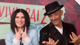 “Viva Rai2!”, Laura Pausini e Fiorello lanciano “La bigottitudine”