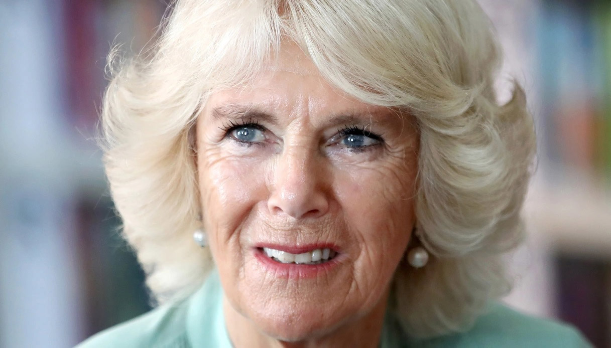 Incoronazione, Camilla invita l'ex marito perché non piace ai sudditi