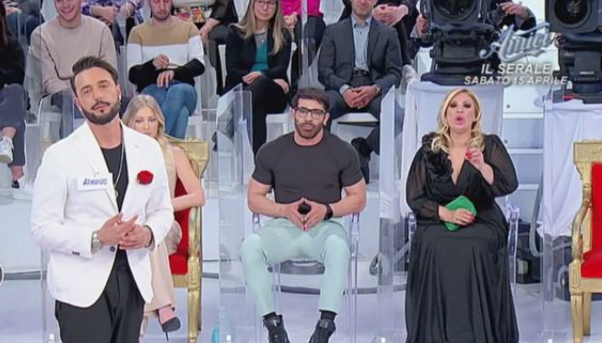 “Uomini e Donne”, la versione di Armando e la promessa di Maria