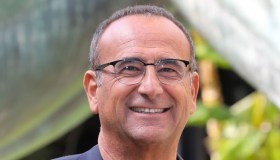 Carlo Conti racconta l’amore per la moglie Francesca: “La mia vita è cambiata”