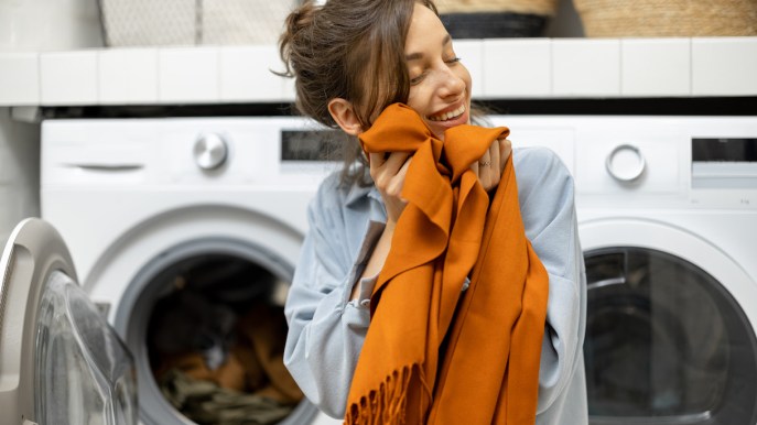 Come lavare le sciarpe in lavatrice: trucchi infallibili