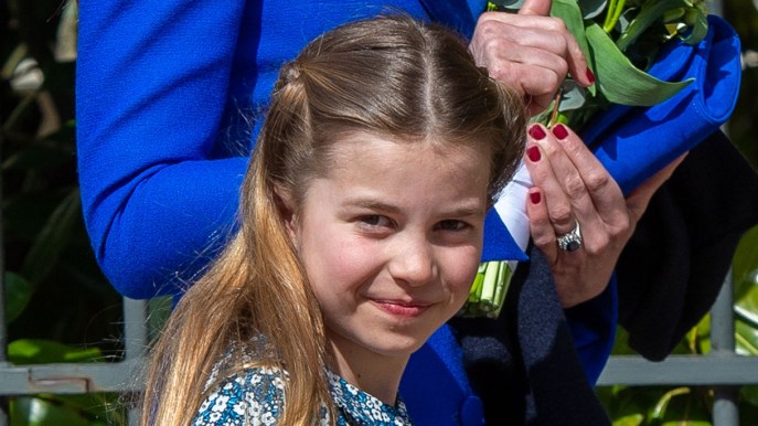 Kate Middleton, Charlotte compie 8 anni e il suo abito va a ruba