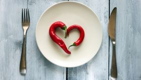 Cibi effetto viagra: leggenda o realtà? 5 alimenti che aiutano la libido