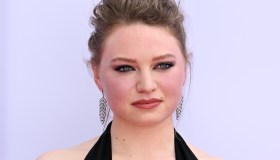 È la figlia bellissima di una star: avete capito chi è?