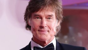Ronn Moss a “Oggi è un altro giorno”: il dolore per la sorella Linda