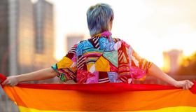 Rainbow look, come portare l’arcobaleno addosso 🌈