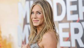 Aniston: “Anni di cardio sfiancante e nocivo, oggi mi alleno così”