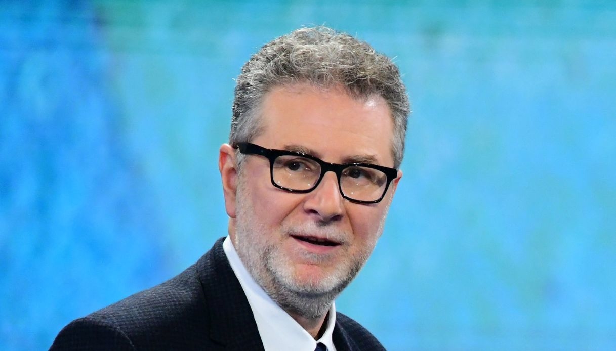 “Gigi – Uno come te”, non sfugge la stoccata a Fabio Fazio