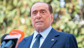 Cos’è la leucemia mielomonocitica cronica di cui soffriva Silvio Berlusconi