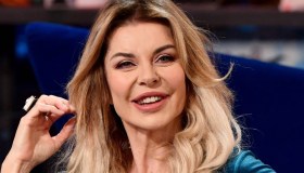 Alba Parietti come Marilyn, gli auguri speciali al fidanzato Fabio Adami