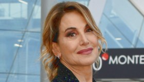 Barbara D’Urso, la rabbia contro Berlusconi dopo l’addio: “Sentenza definitiva, non previsto”