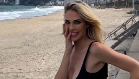 Ilary Blasi, il primo bikini del 2023 per salutare il Brasile: il suo sorriso dice tutto