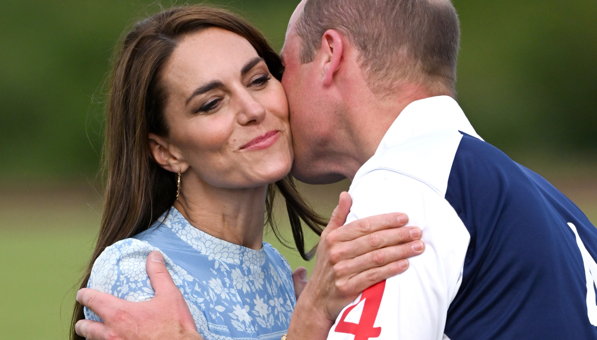 Kate Middleton William bacio