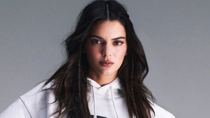 Kendall Jenner, ambasciatrice di bellezza che ispira la Gen-Z: prime foto