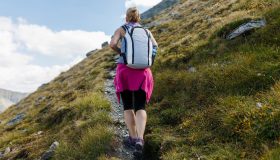 Trekking, le regole per camminare bene e guadagnare salute