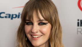 Victoria De Angelis, estate al bacio: con la sua Luna è amore