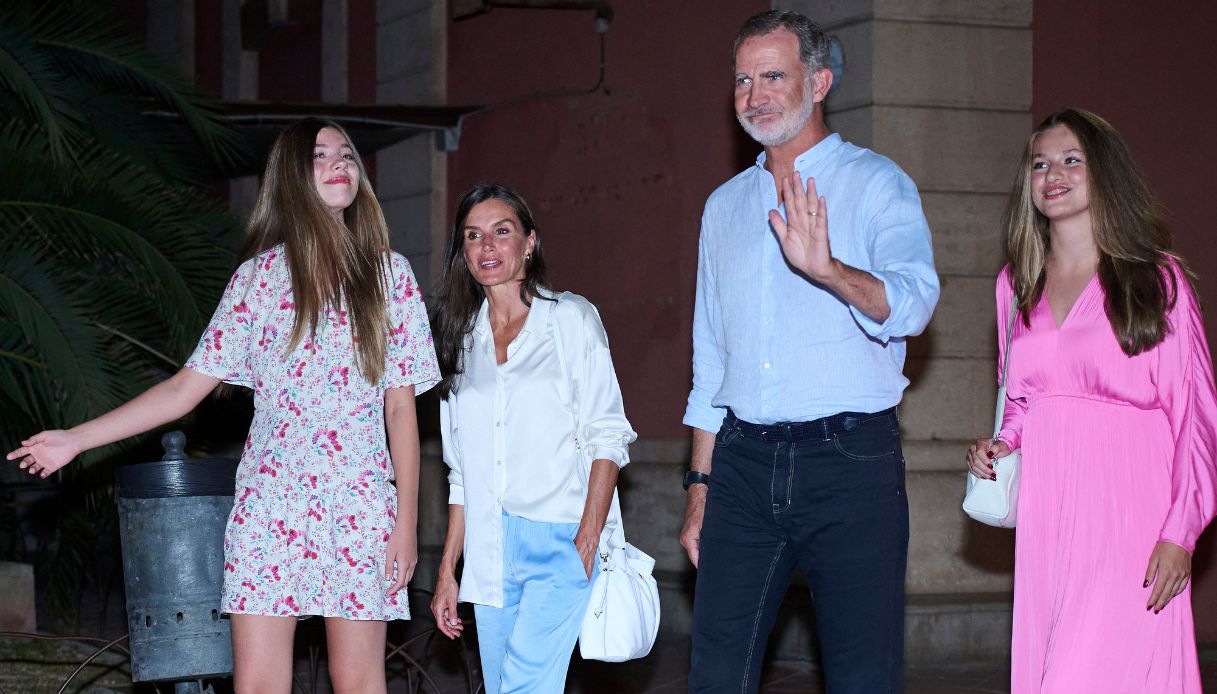 La famiglia reale spagnola al cinema a Maiorca per la proiezione di Barbie