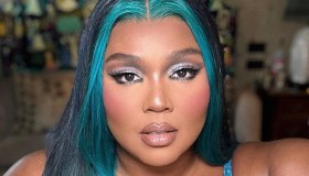 Lizzo risponde alle accuse ma è nel mirino dei fan: nessuno le crede