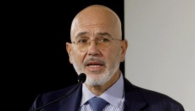 Svela il tradimento alla festa prima delle nozze, la vendetta (che non ci piace)