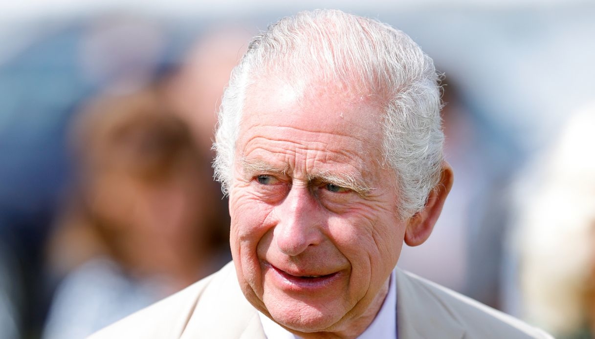 Le mosse di Re Carlo: la pace con Harry, incontro urgente con Kate e William