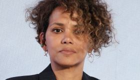 Halle Berry, dopo 8 lunghi anni arriva il divorzio: la decisione per il figlio