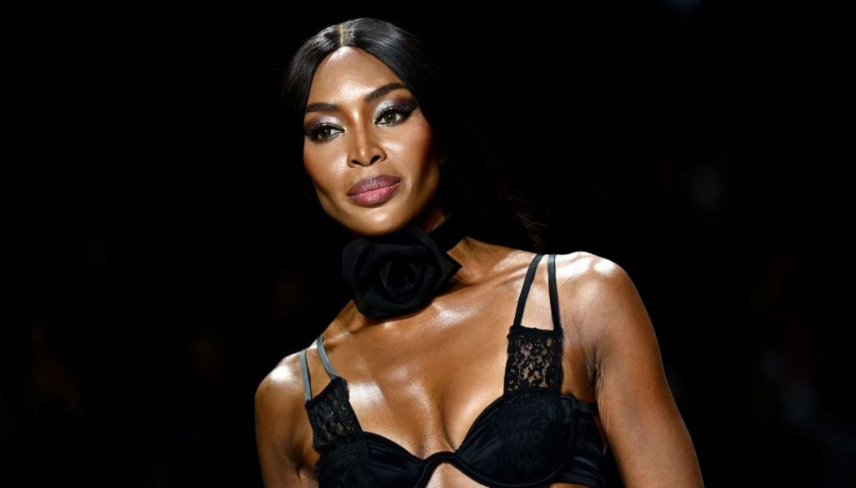 Dolce gabbana hotsell naomi campbell