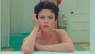 La star di “Harry Potter” Bonnie Wright è mamma: “Innamorati del nostro sole”