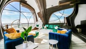 La casa-astronave che vale 2 milioni di dollari: foto spaziali