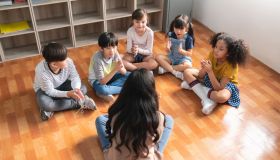Come crescere bambini bilingue: opportunità, difficoltà e consigli