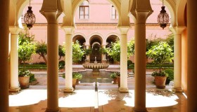 I segreti dell’Hotel Excelsior a Venezia, dove arrivano le star della Mostra del Cinema