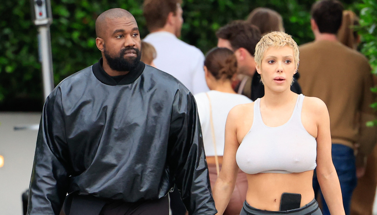 Kanye West e Bianca Censori: scandaloso topless a Milano