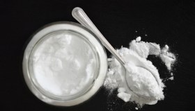 Saponaria, come funziona lo smacchiatore in polvere e quanto è efficace