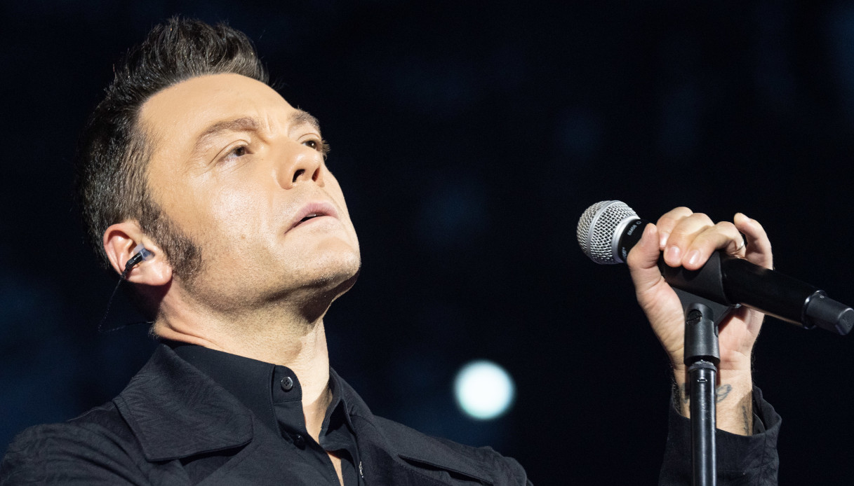 Tiziano Ferro: ultime notizie, chi è, età, biografia