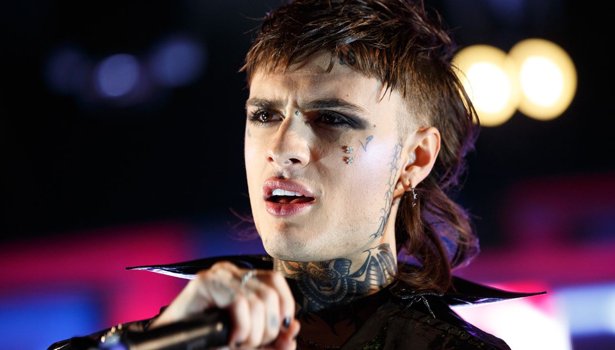 Rosa Chemical, l’annuncio (misterioso): “Una cosa che non mi avete mai visto fare”