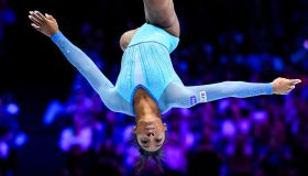 Cosa ci insegna il salto impossibile di Simone Biles: un esempio dopo il crollo emotivo