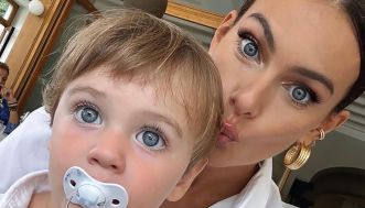 Selena Gomez, il suo marchio beauty “fa bene alla salute mentale”