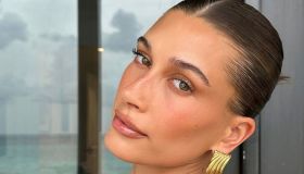 Hailey Bieber e le voci sulla sua presunta gravidanza: “Le detesto”