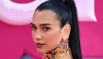 Madame non vuole rifarsi i denti: lo sfogo sui social