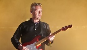 Addio ad Angelo Bruschini, chitarrista dei Massive Attack: il dolore della moglie Jessica