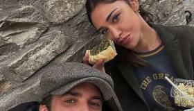 Belen, fuga d’amore in montagna: “La mia vita splendente” (Basta gossip)